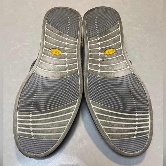 EUC UGG Australia The Reefton Sneaker - Picture 7 of 7